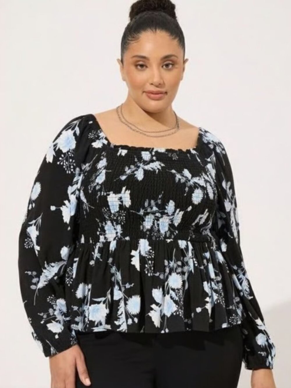Torrid Smocked Bodice Long Sleeve Crop Blouse Size 0X Penny Toss Floral